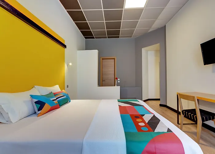 Colors Ladadika Tessalónica