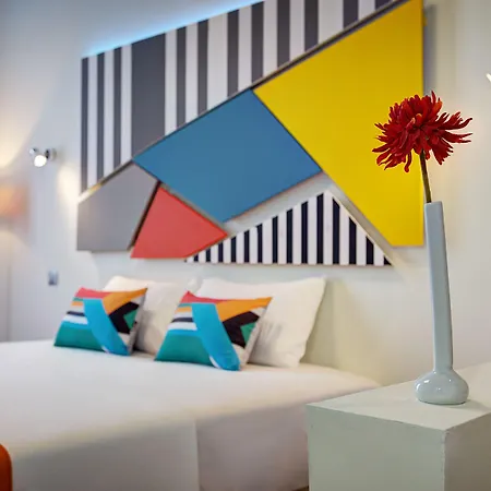 公寓 Colors Ladadika *