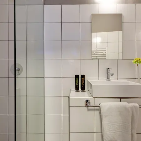 Colors Ladadika 公寓