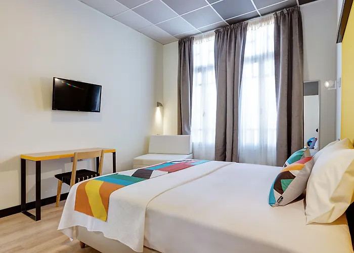 Colors Ladadika Appartement *