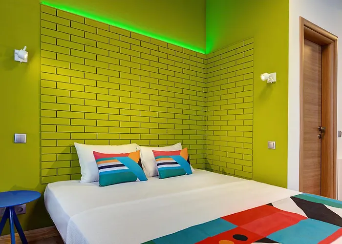 Colors Ladadika סלוניקי