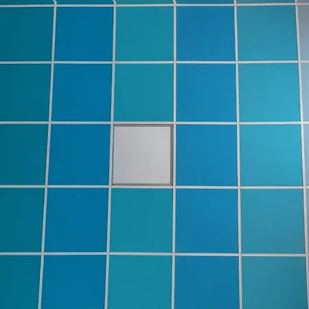 Colors Ladadika סלוניקי