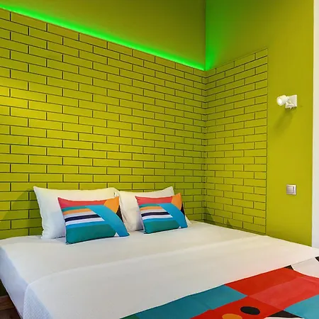 Colors Ladadika סלוניקי